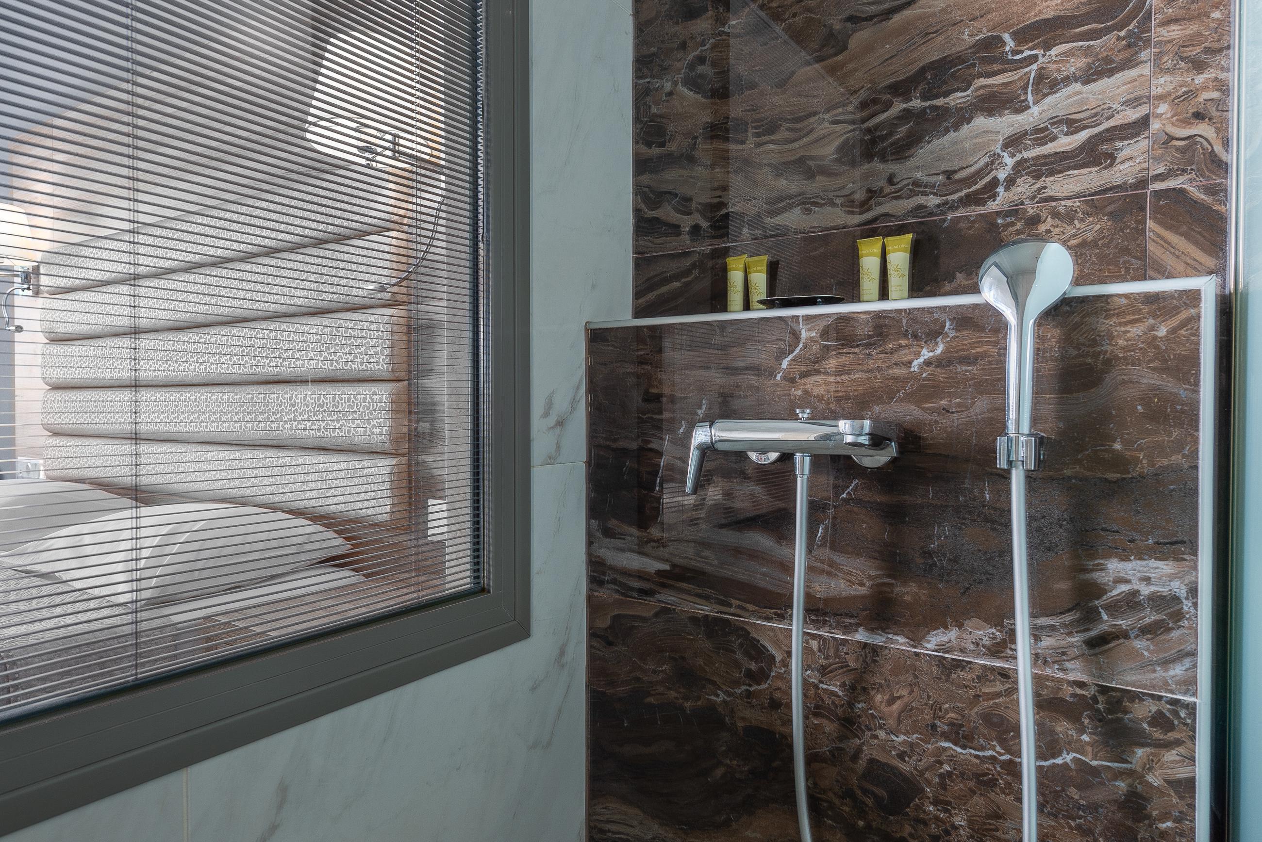 Dionysos Hotel & Suites Chaniotis Exterior foto