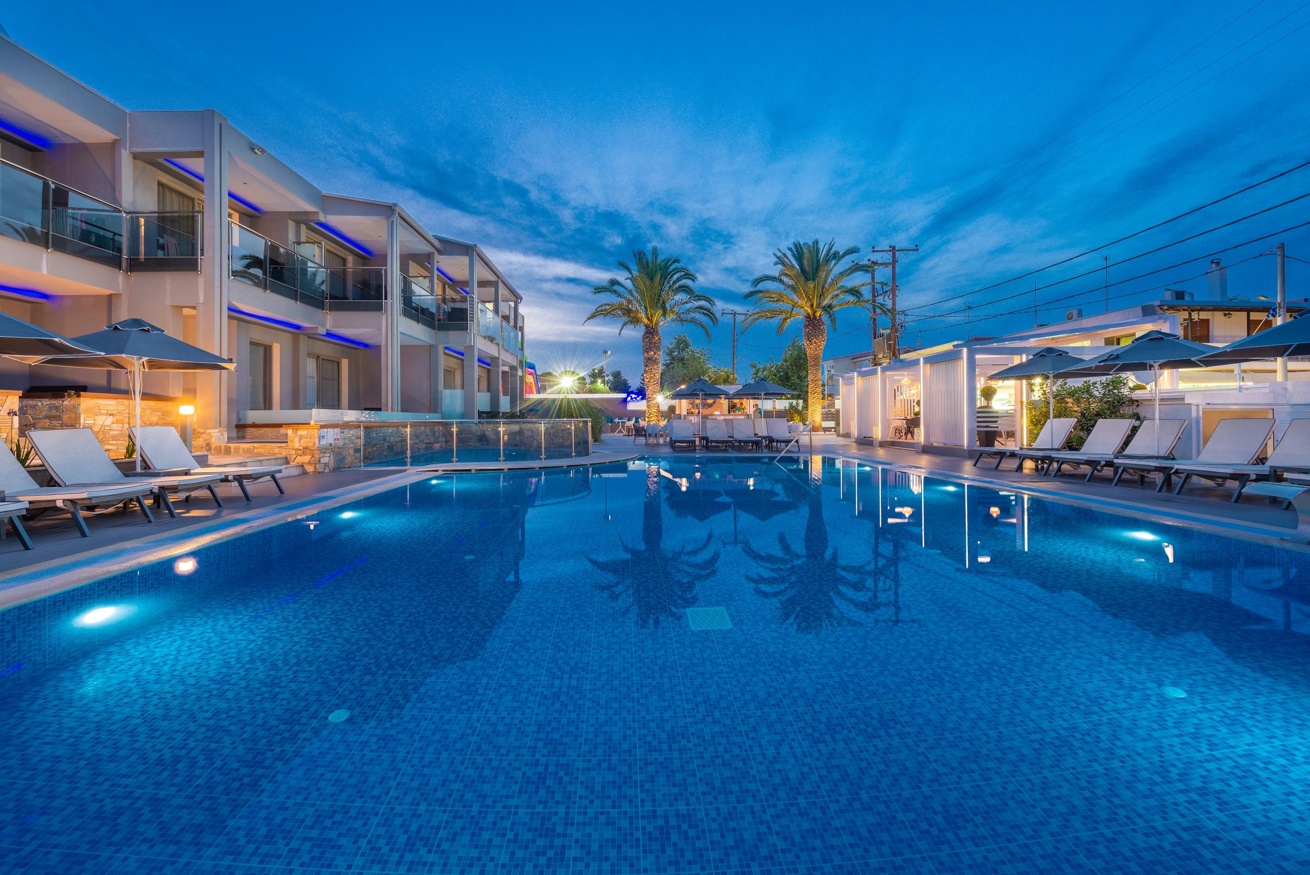 Dionysos Hotel & Suites Chaniotis Exterior foto